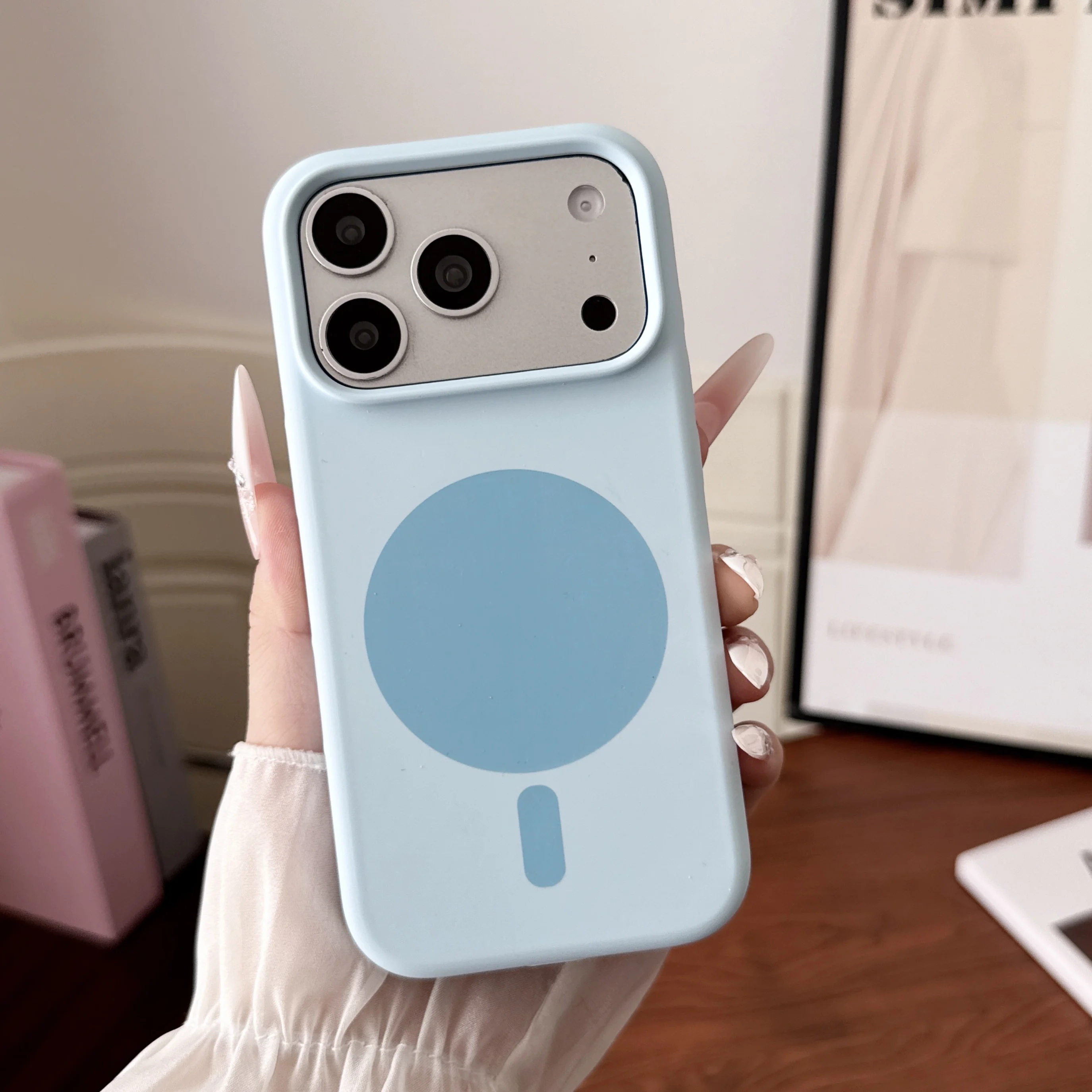 Liquid Silicone Magnetic Phone Case - Fashion Magnetic Wireless Charging Solid Color